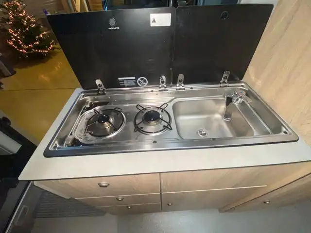 HYMER-ERIBA Future 430 T 